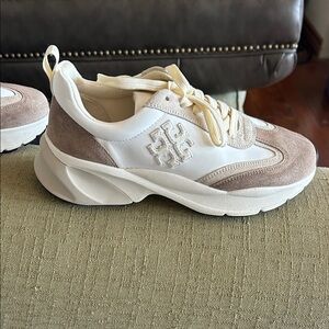 Tory Burch White and beige Women's Sneakers size 8